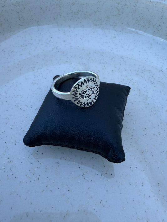 Bague round trippy sun